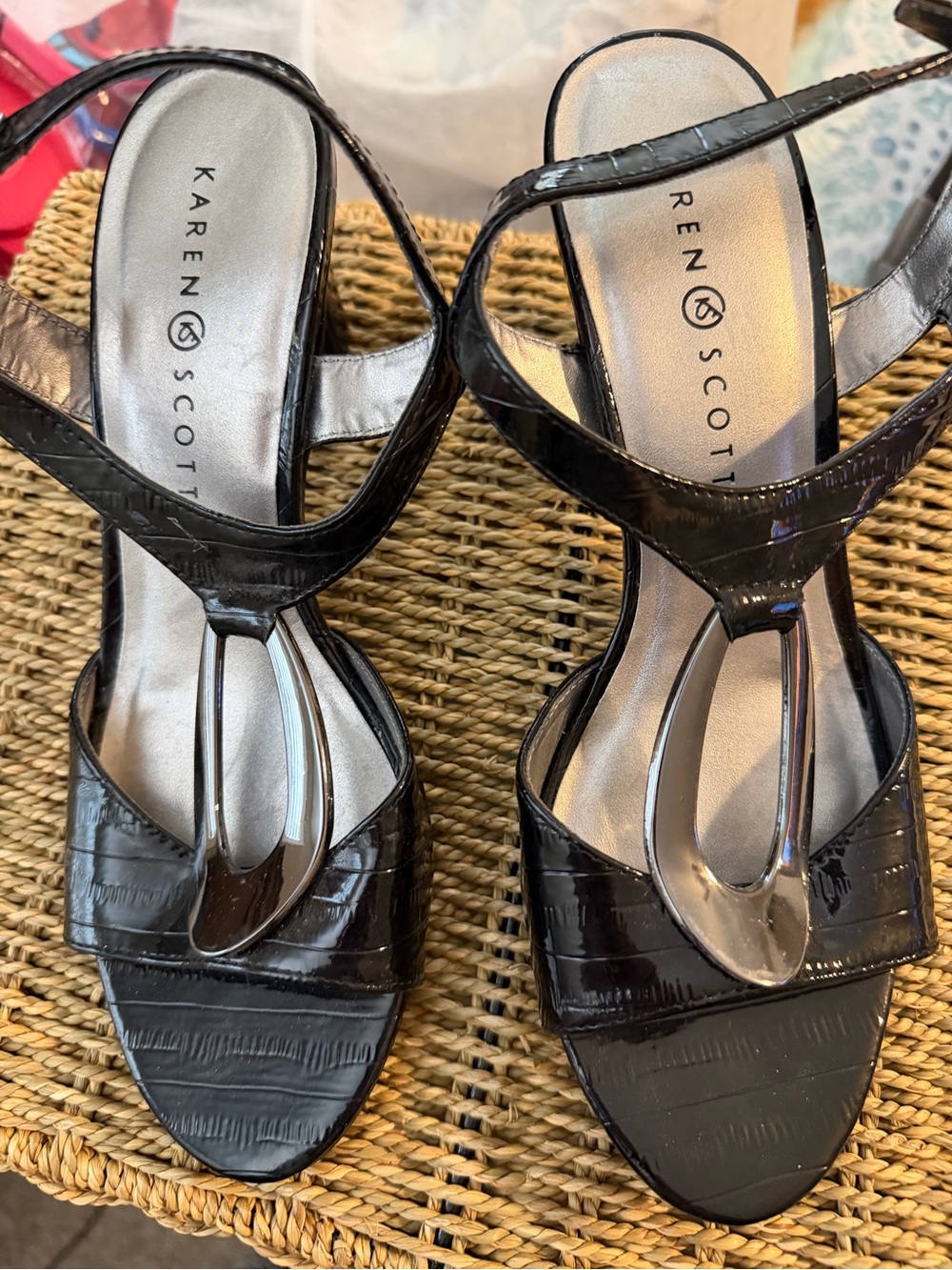 Karen Scott Black Patent T-Strap Heels with Metallic Accent